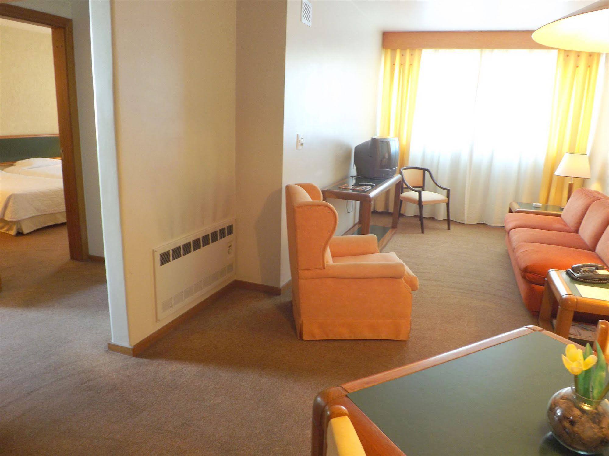 קוריטיבה Duomo Park Hotel מראה חיצוני תמונה