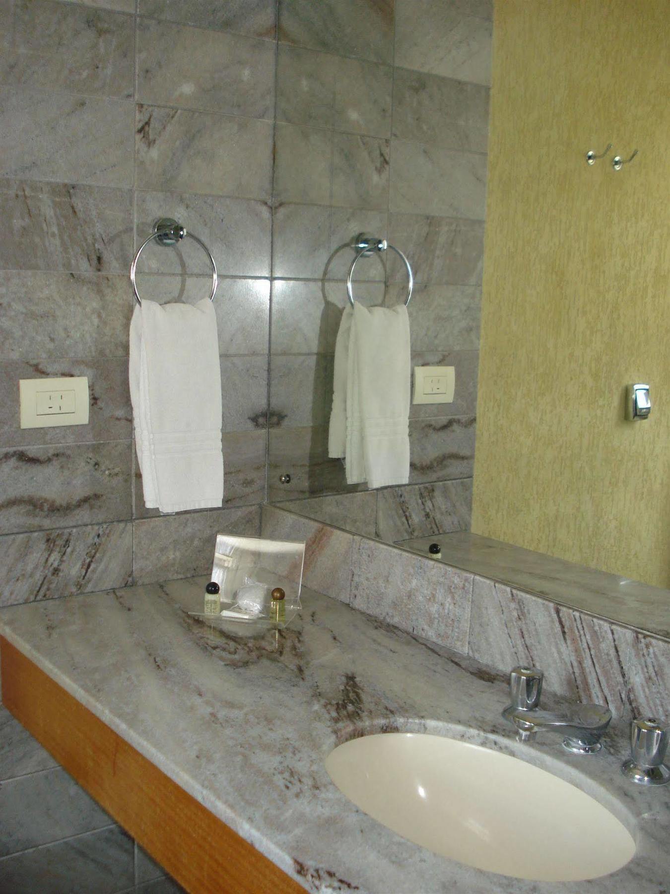 קוריטיבה Duomo Park Hotel מראה חיצוני תמונה